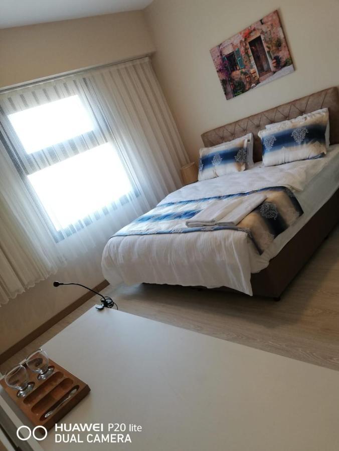 Canan Dagdeviren Suits Avcılar Esterno foto